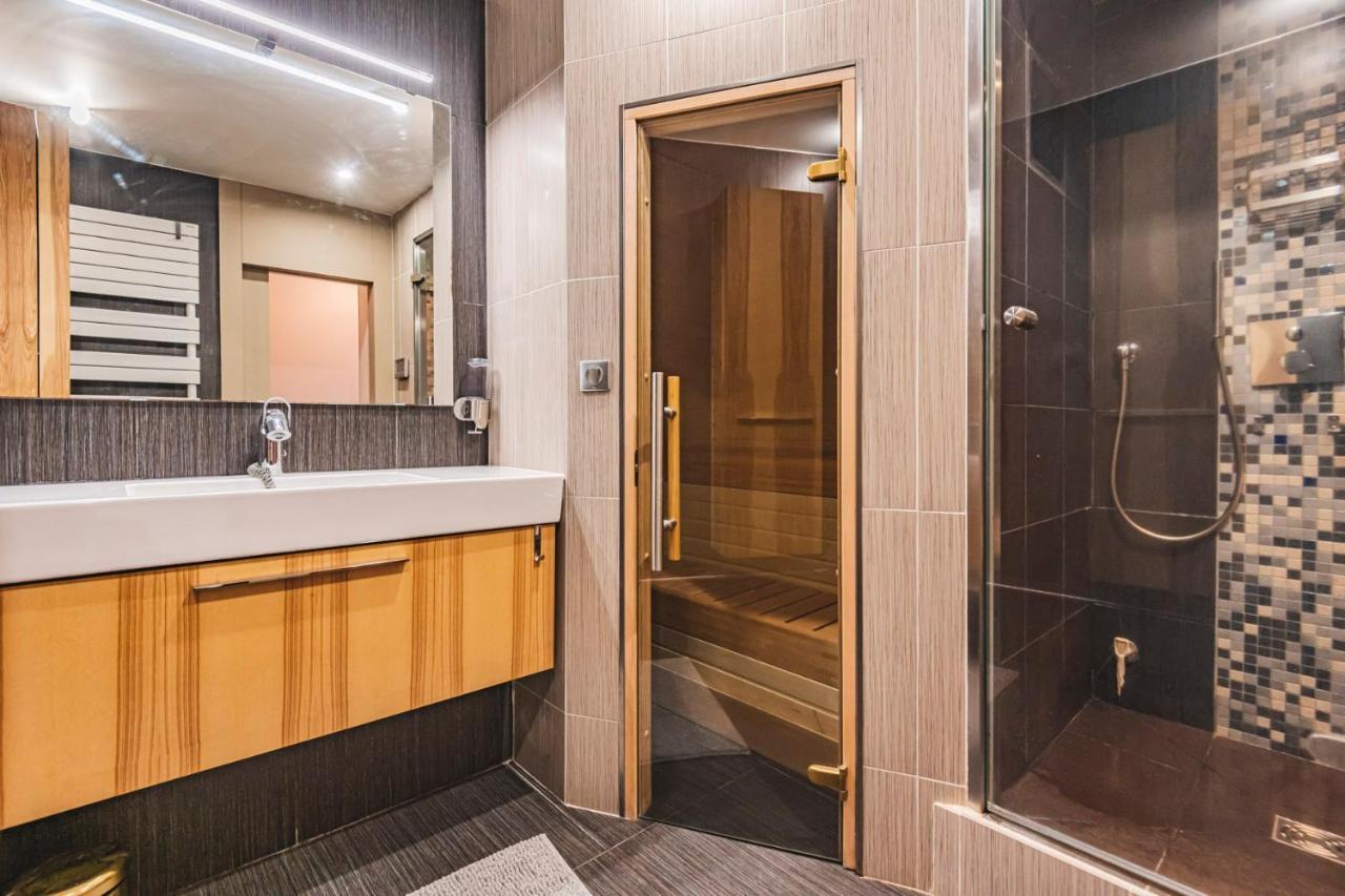 Appartement Hyper Center Sauna Air Conditionner Reims